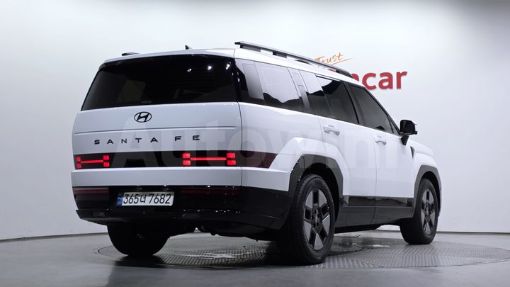 Hyundai SantaFe 2024 — 2