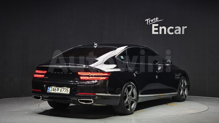 Genesis G80 2021 — 2