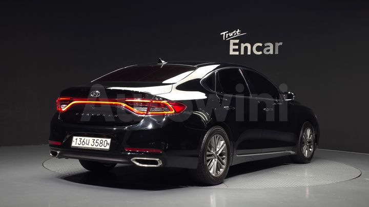 Hyundai Grandeur 2018 — 2