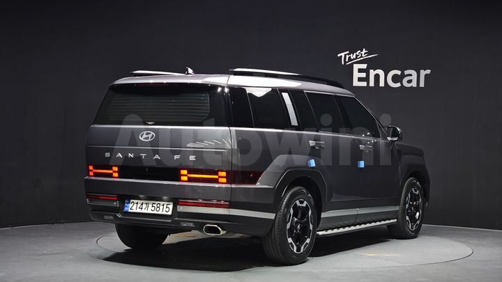 Hyundai SantaFe 2024 — 2
