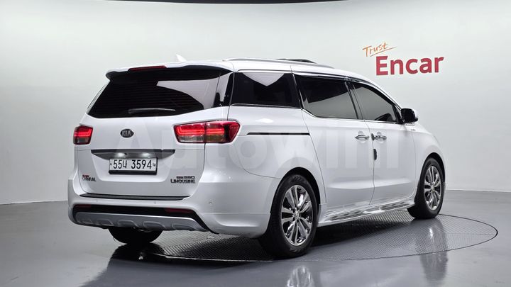Kia Carnival 2016 — 2