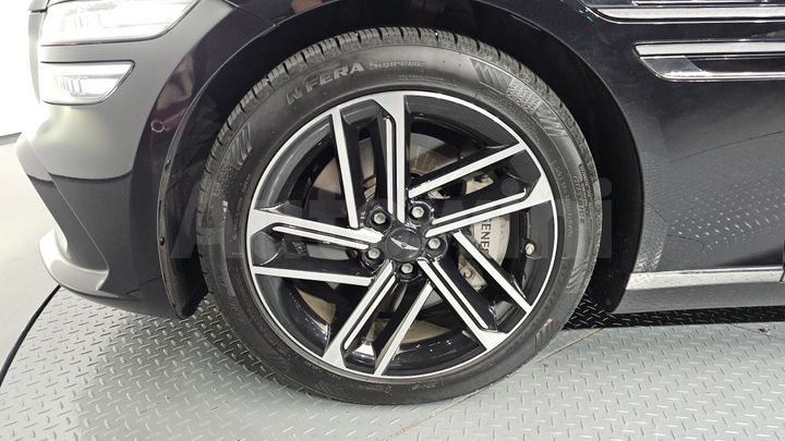 Genesis G80 2025 — 5