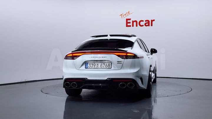 Kia Stinger 2019 — 4