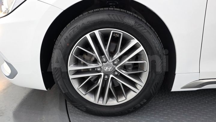 Hyundai Grandeur 2017 — 5