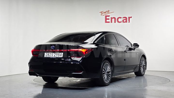 Toyota Avalon 2019 — 2
