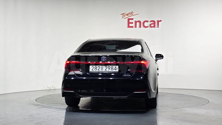 Toyota Avalon 2019 — 4