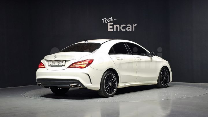 Mercedes Benz CLA Class