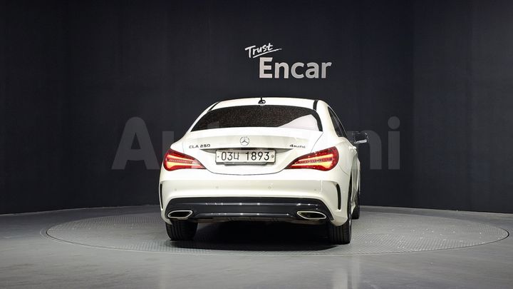 Mercedes Benz CLA Class 2017 — 4