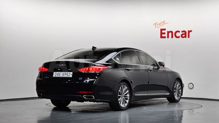 Hyundai Genesis 2015 — 2