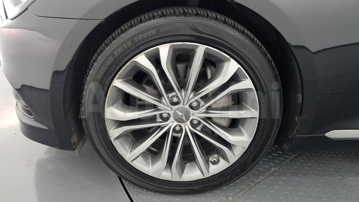 Hyundai Genesis 2015 — 5