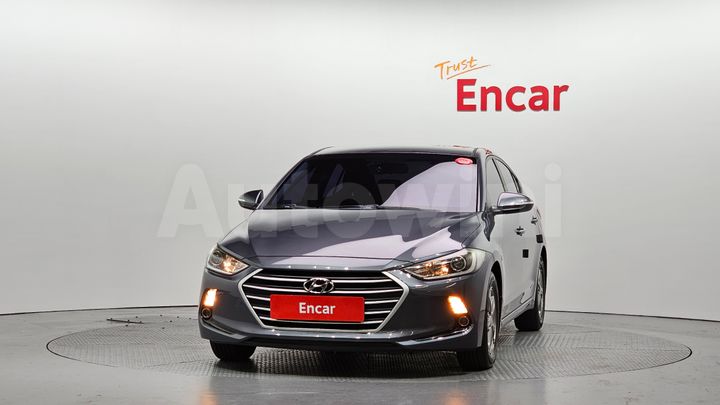 Hyundai Avante 2018 — 3
