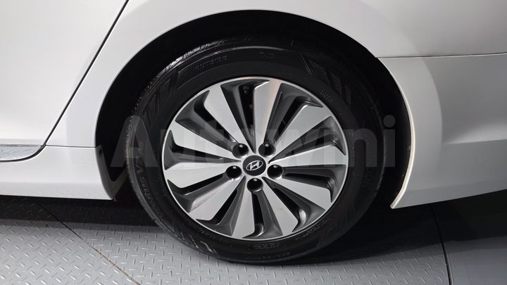Hyundai Grandeur 2016 — 5
