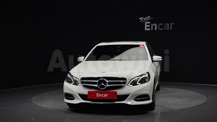 Mercedes Benz E Class 2016 — 3