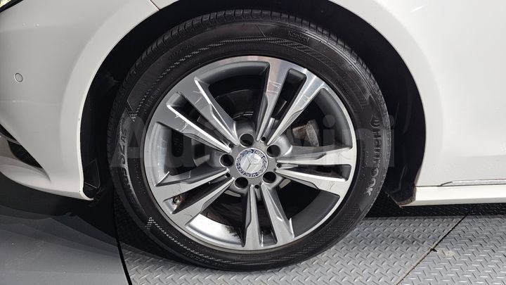 Mercedes Benz E Class