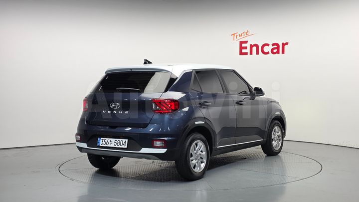 Hyundai VENUE 2023 — 2