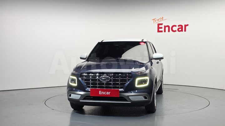 Hyundai VENUE 2023 — 3