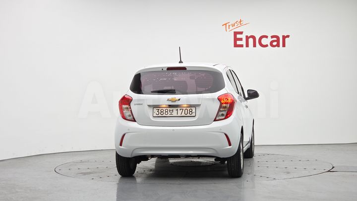 Chevrolet Spark 2020 — 4