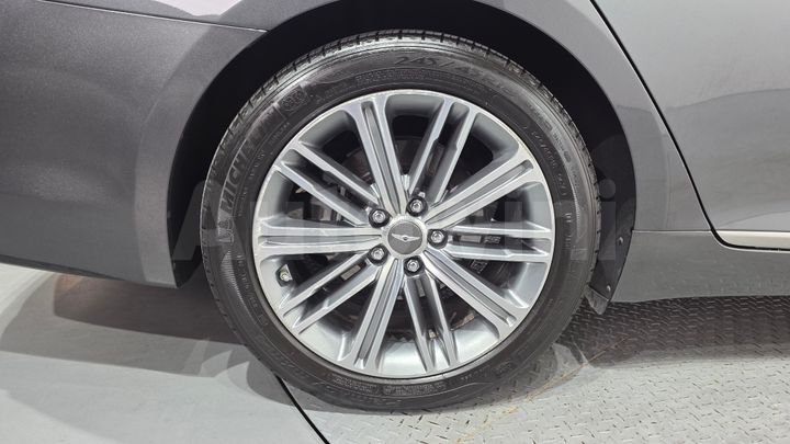 Genesis G80 2018 — 5