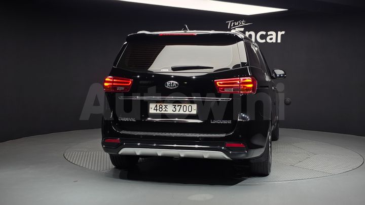 Kia Carnival 2019 — 4