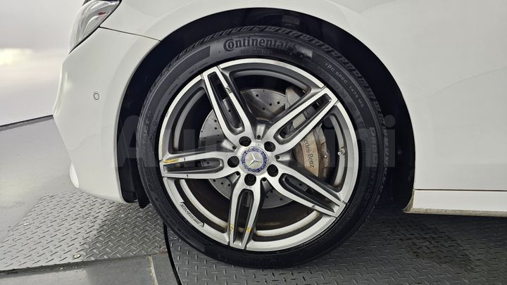Mercedes Benz E Class