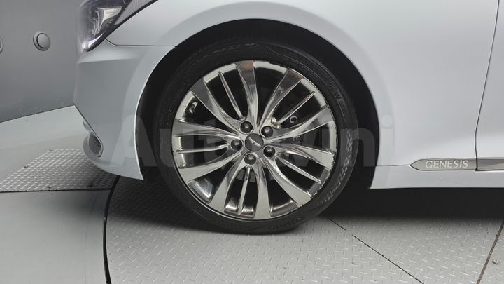 Genesis G80 2017 — 5