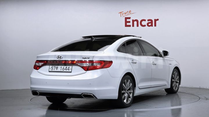 Hyundai Grandeur 2016 — 2
