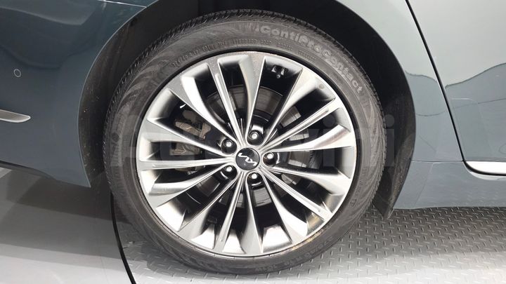 Kia K9 2023 — 5