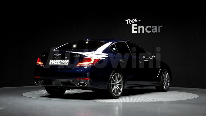 Genesis G70 2020 — 2
