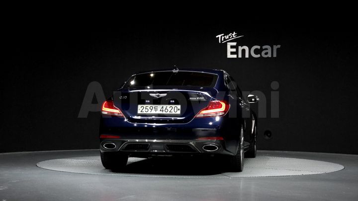 Genesis G70 2020 — 4