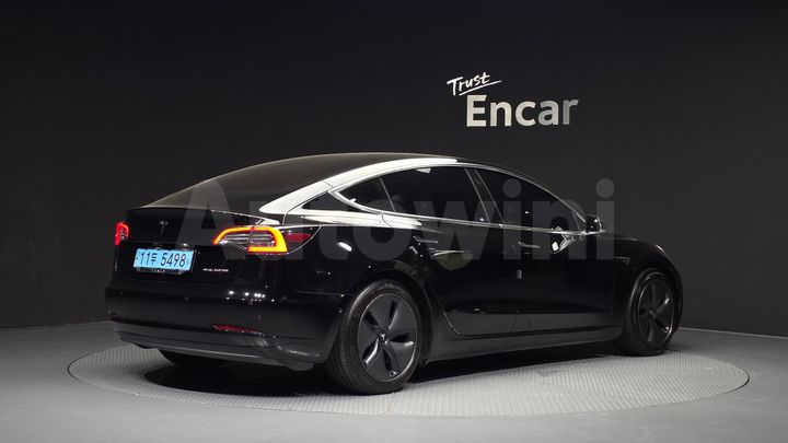 Tesla Model 3 2020 — 2