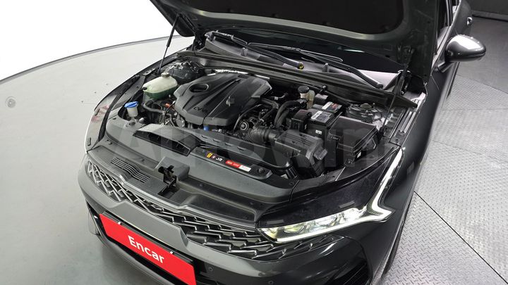 Kia K5 2020 — 5