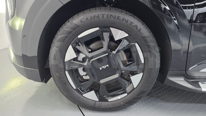 Kia Carnival 2026 — 5