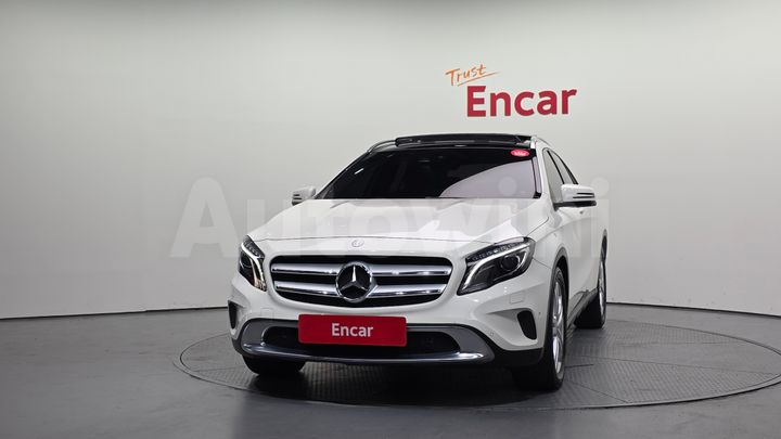 Mercedes Benz GLA Class 2017 — 3