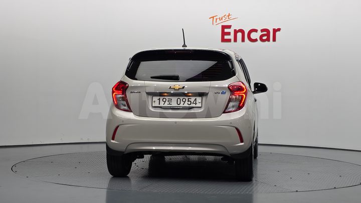 Chevrolet Spark 2016 — 4