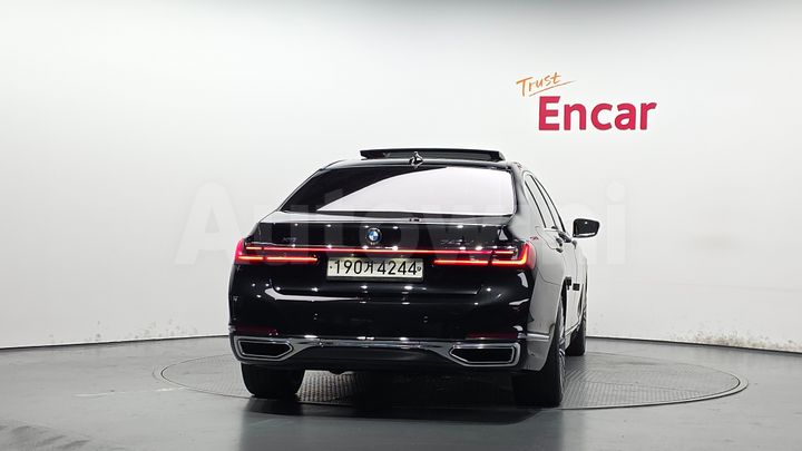 BMW 7 Series 2020 — 4