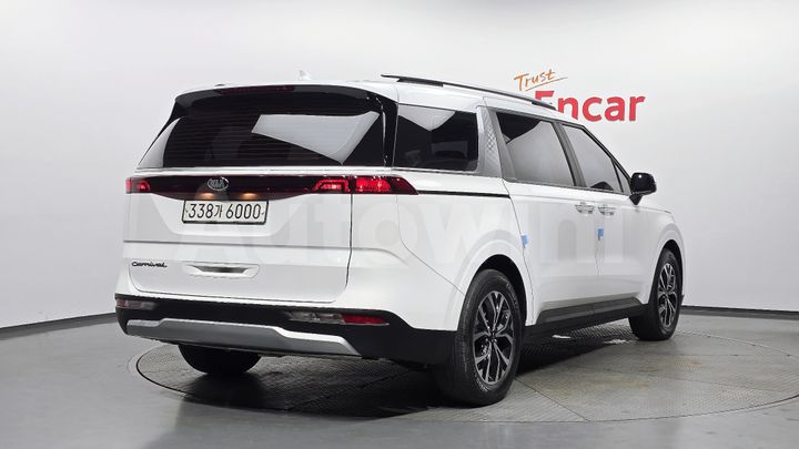 Kia Carnival 2021 — 2