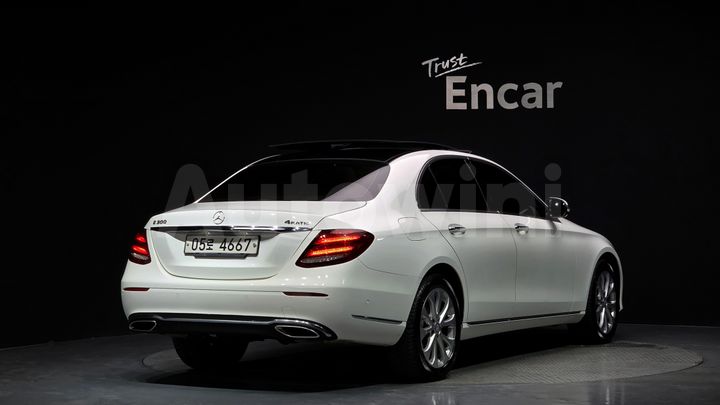 Mercedes Benz E Class