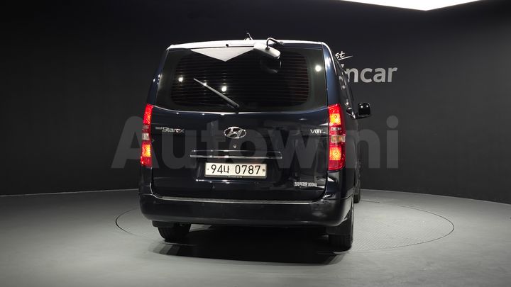 Hyundai Starex 2019 — 4