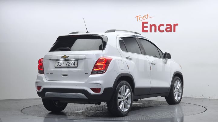 Chevrolet Trax 2017 — 2