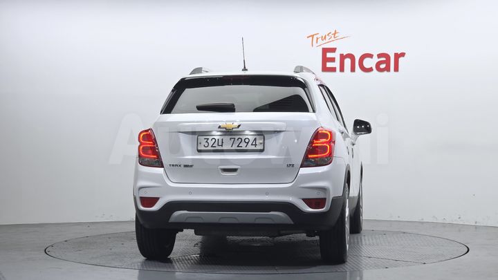 Chevrolet Trax 2017 — 4