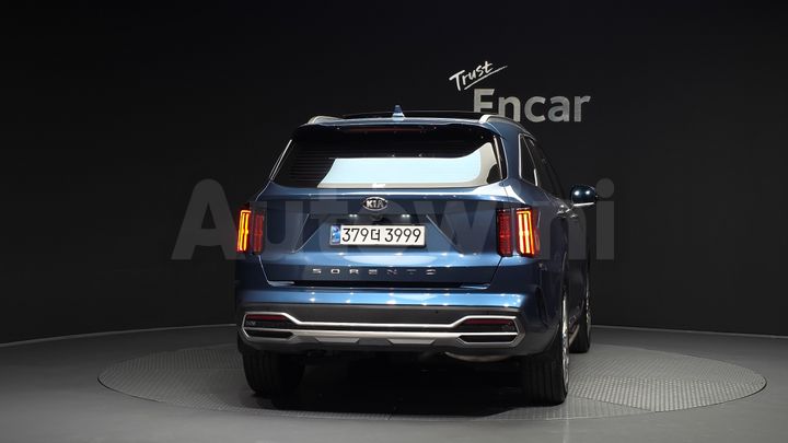 Kia Sorento 2021 — 4