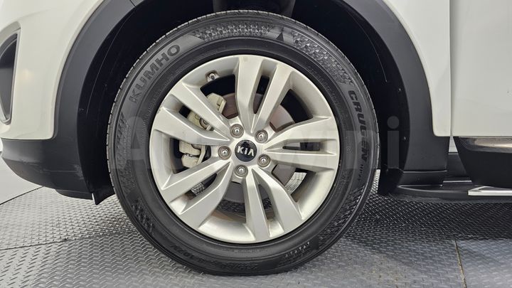 Kia Sorento 2016 — 5