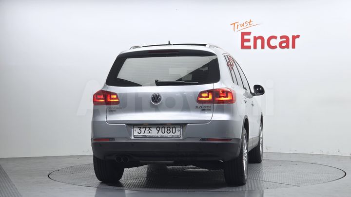 Volkswagen Tiguan 2013 — 4