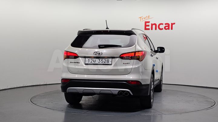 Hyundai SantaFe 2013 — 4
