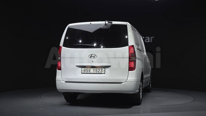 Hyundai Starex 2019 — 4