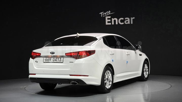 Kia K5 2013 — 2