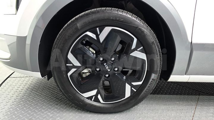 Kia Niro 2023 — 5
