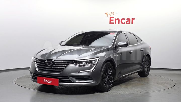 Renault SM6