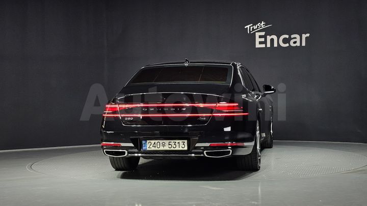 Genesis G90 2022 — 4