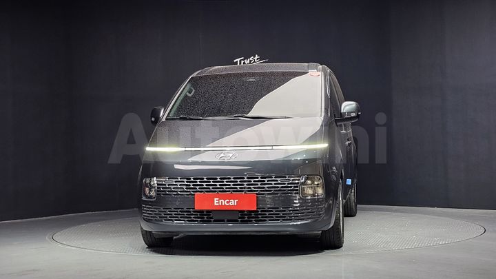 Hyundai Staria 2022 — 3